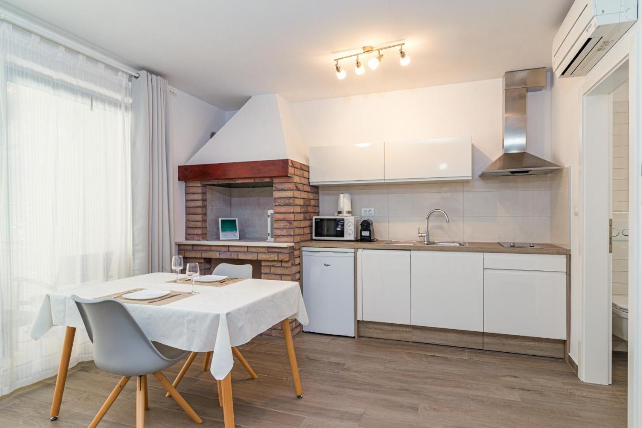 Anna Apartment